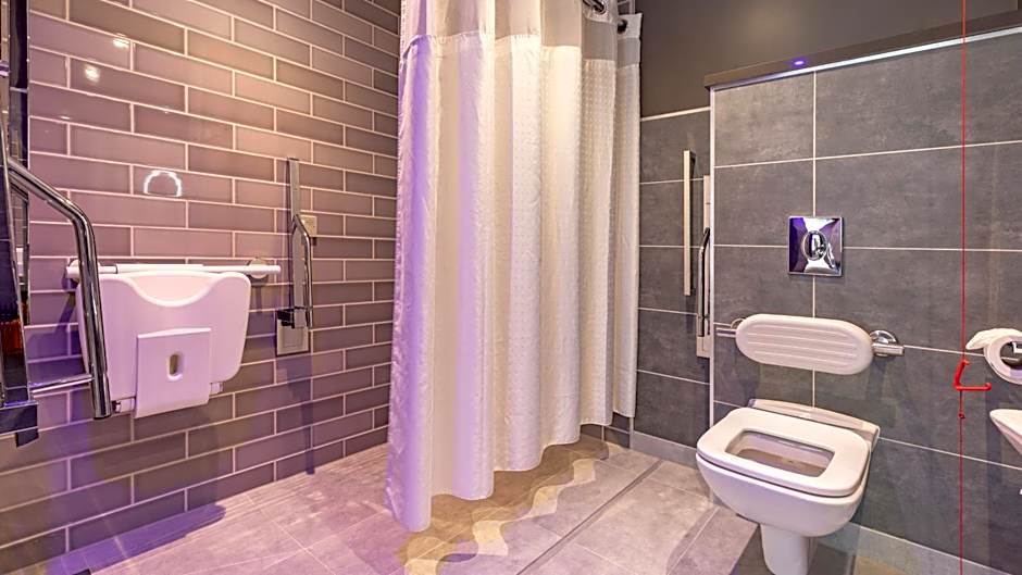 Holiday Inn Manchester - City Centre By IHG