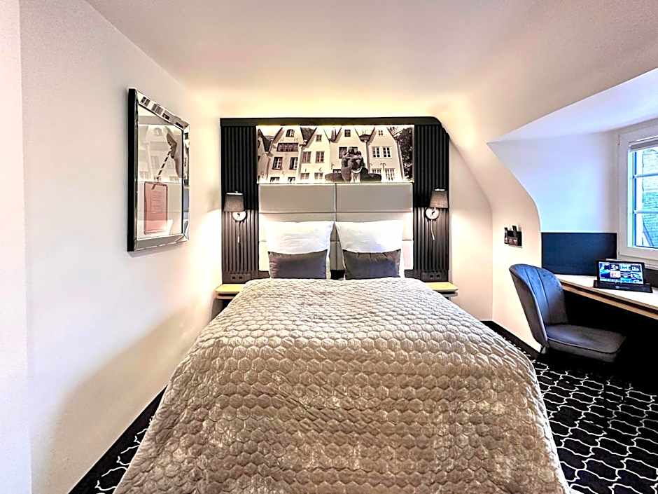 Rhein Hotel St. Martin