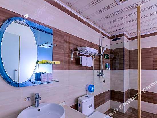 Jiangxia Business Hotel (Guangzhou Technician College Huangshi East Road)