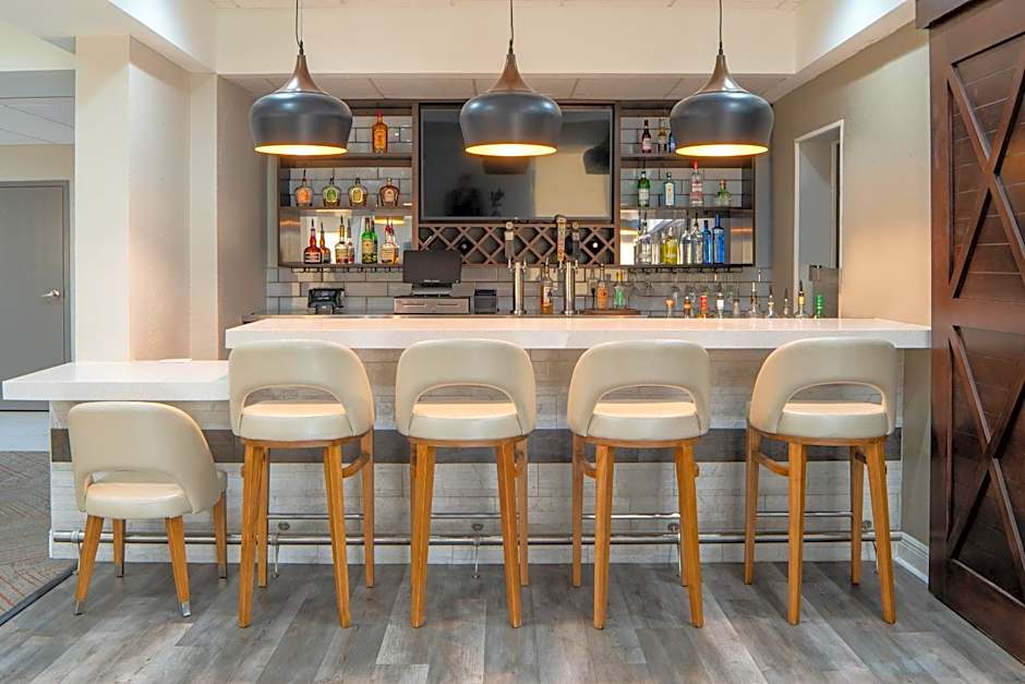 Four Points by Sheraton Alexandria