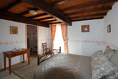 Double Room with Pool View