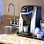 Holiday Inn Express & Suites Youngstown West I 80 By IHG