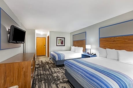 Queen Room with Two Queen Beds - Non-Smoking