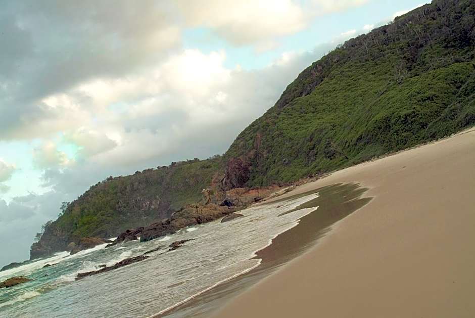 Azura Beach House B&B