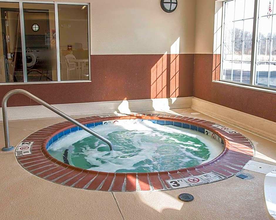 Quality Inn Near Interstate I94