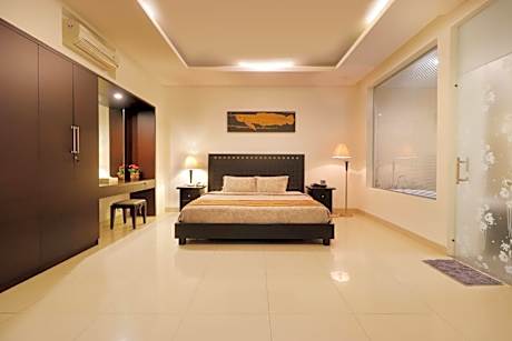 Deluxe Two-Bedroom Pool Villa