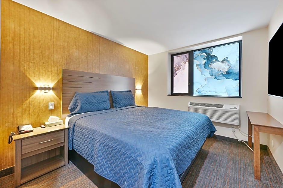 Casa Blanca Hotel Brooklyn