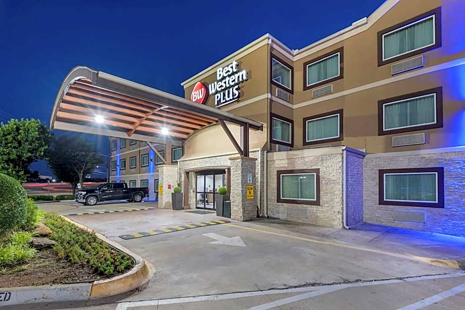 Best Western Plus Arlington North Hotel & Suites