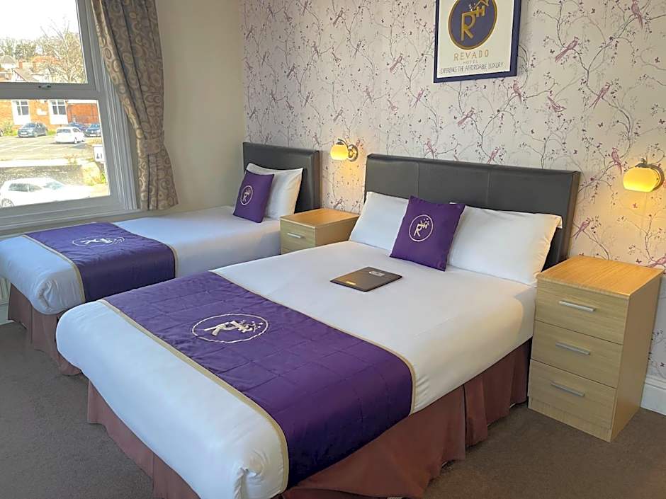 Revado Hotel