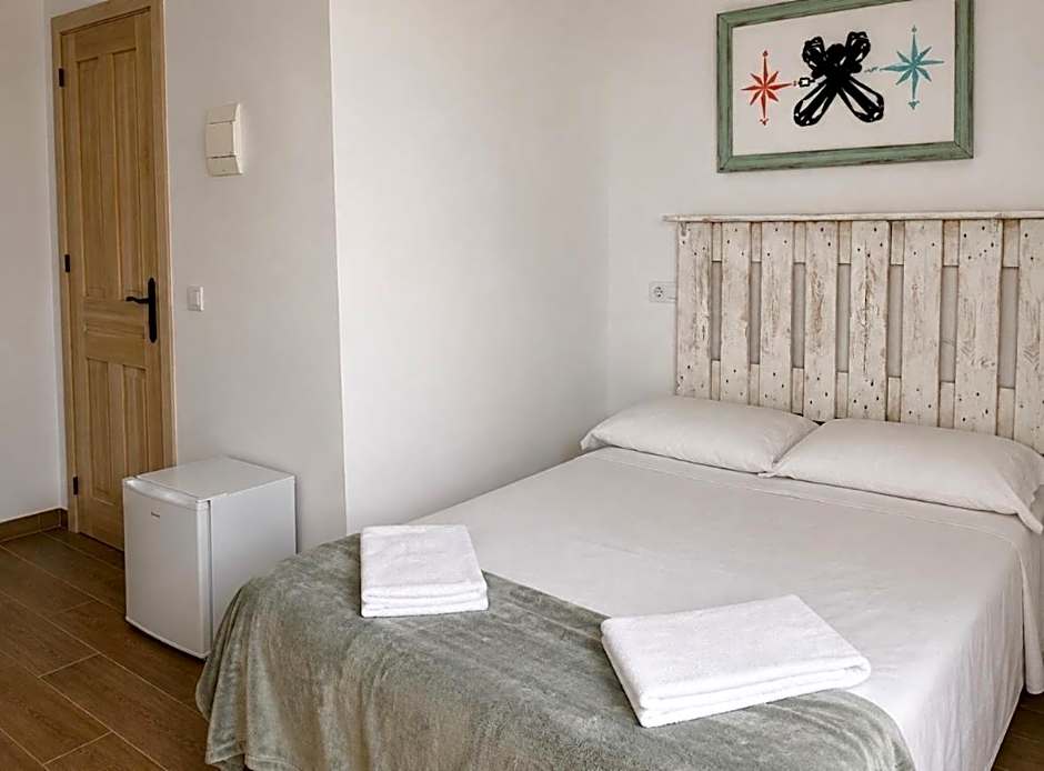 Hostal Ciempozuelos, Parque Warner y Madrid