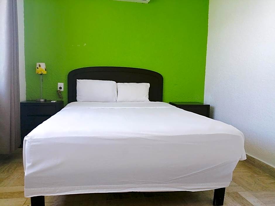 Nirvana Hotel & Hostel - Cancun Hotel Zone – Cancun, TX