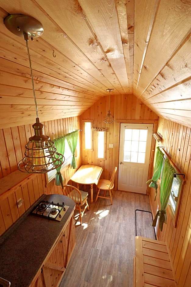 Waterfront Tiny House near Pomquet Beach- Winterized
