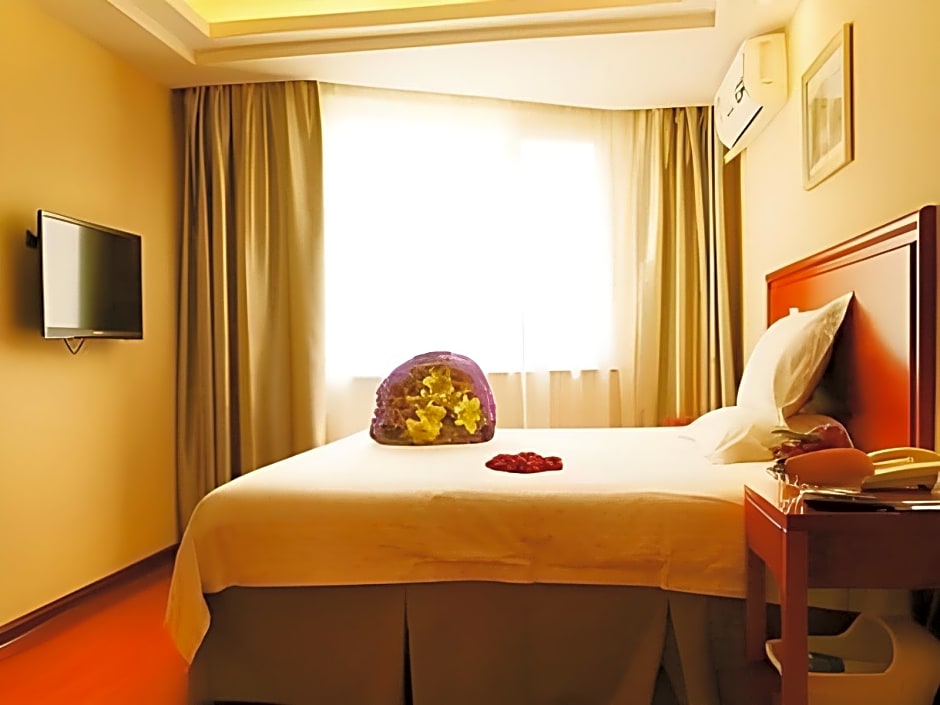 GreenTree Inn Zaozhuang Taishan Road Shituanxiao Express Hotel
