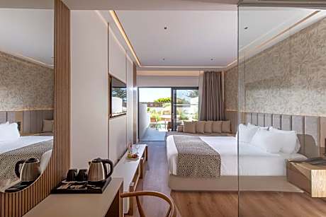 Superior Double Room with Private Pool