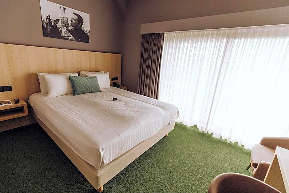 Hotel & restaurant Five Nations
