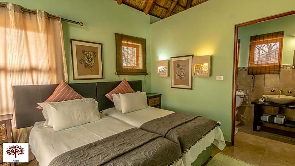 Zebula Golf and Wildlife Estate - Walk of the Eland Pax 12 - Moi Signature Luxury villa