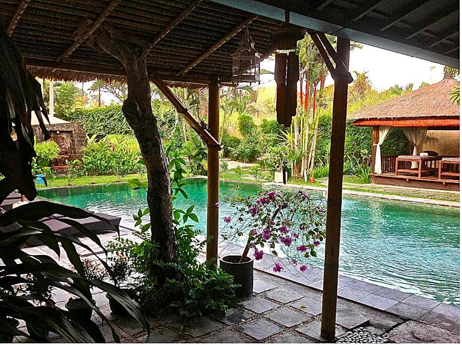 Aqua Octaviana Bali Villa