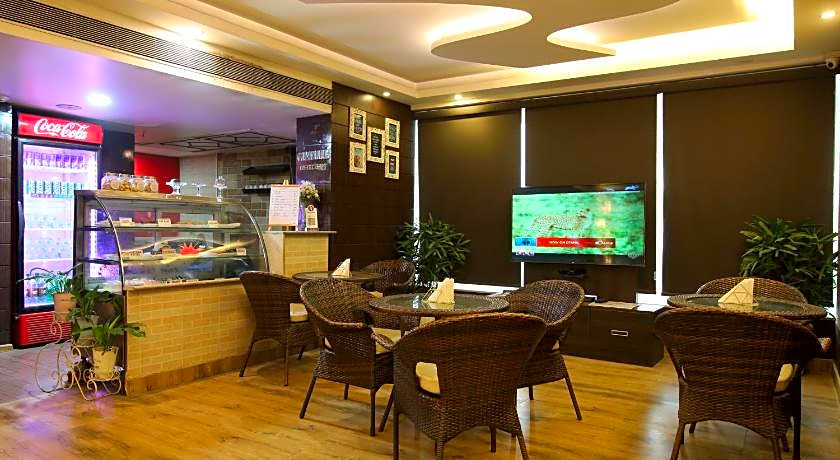 Hotel Gateway Grandeur