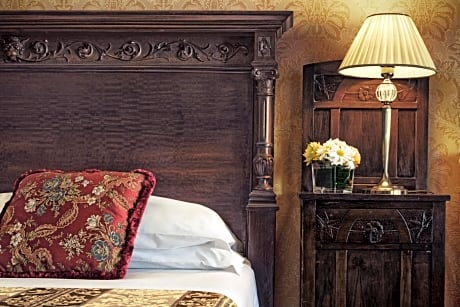 Large Double or Twin Room with Canal View