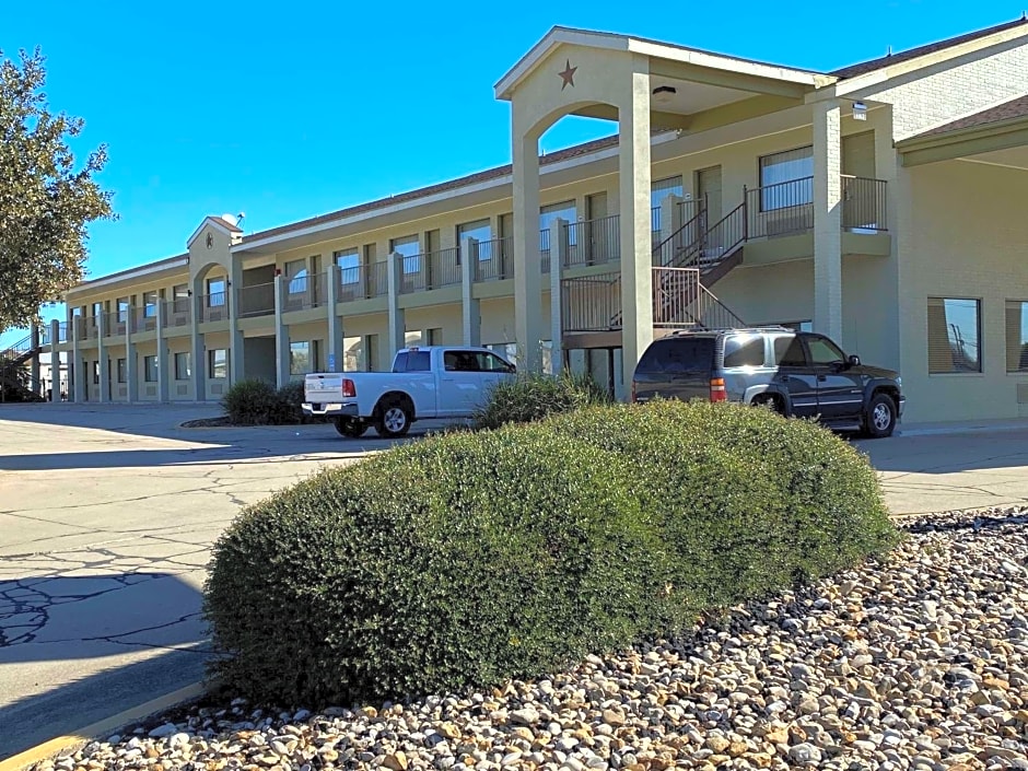 SureStay Hotel by Best Western Floresville