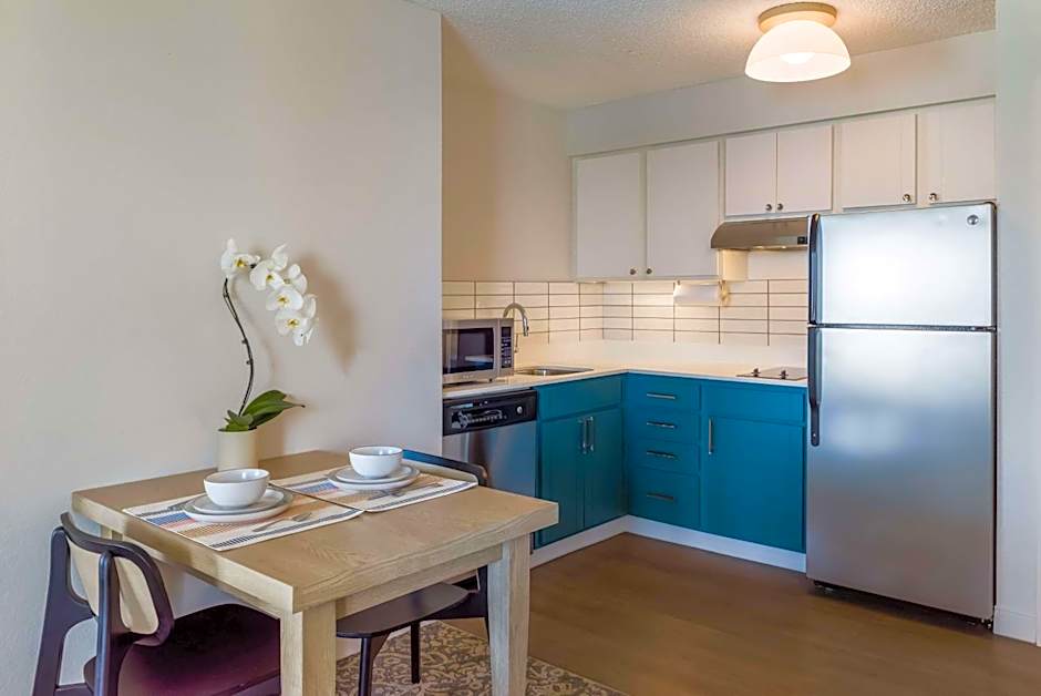 Sonesta ES Suites San Francisco Airport Oyster Point Waterfront