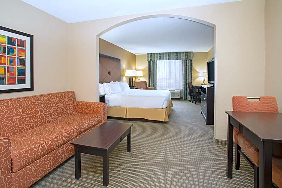 Holiday Inn Express Hotel & Suites Lexington By IHG