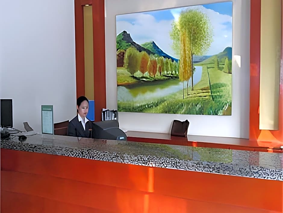 Greentree Inn Yangzhou Plaza Business Hotel – Yangzhou, VA