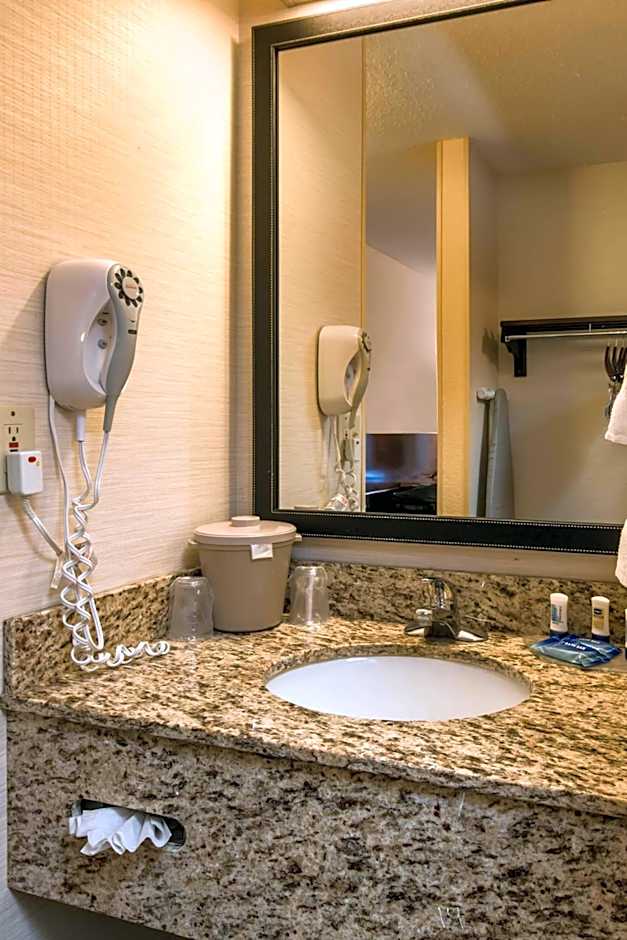Fairfield Inn & Suites by Marriott Jacksonville Airport