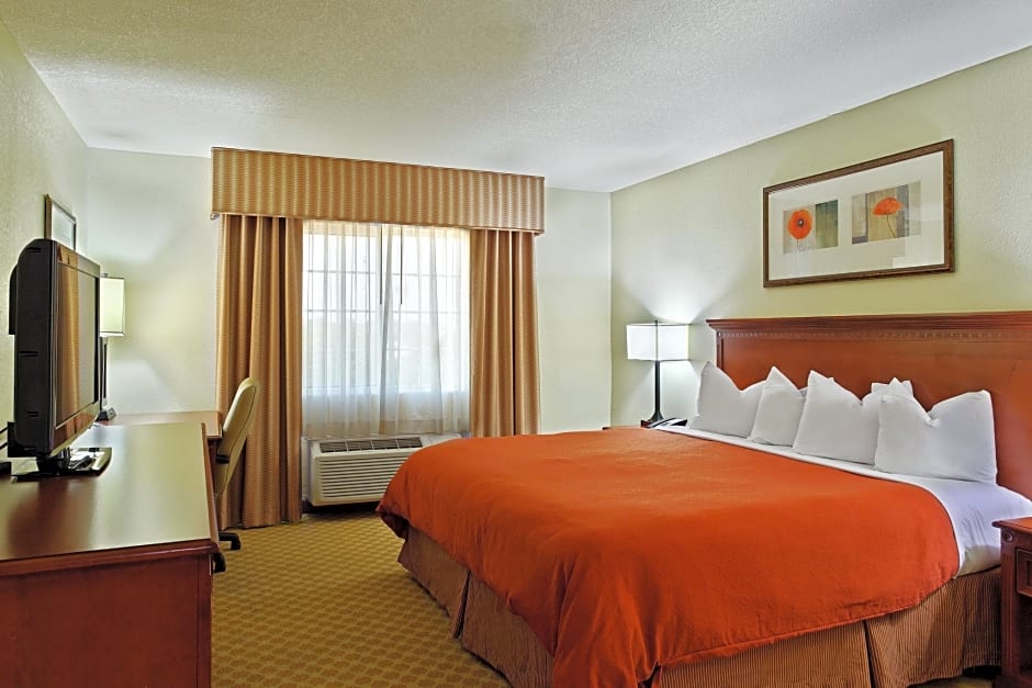 Country Inn & Suites by Radisson, Decatur, IL