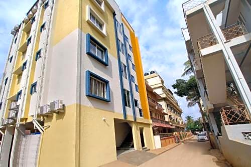 OYO 9419 Manu Residency