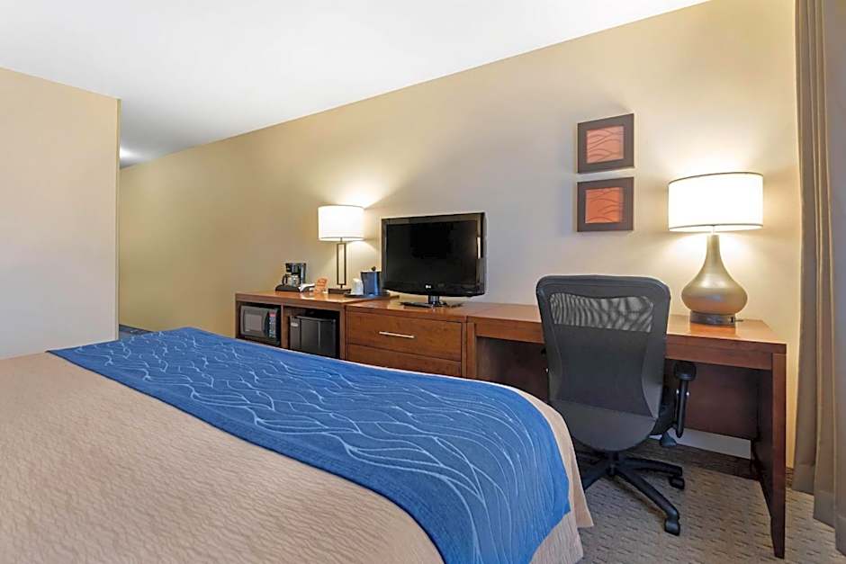 Comfort Inn Iron Mountain North