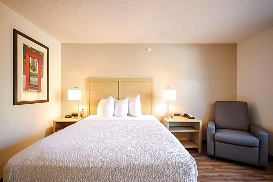 Extended Stay America Suites - Cleveland - Beachwood - Orange Place - South