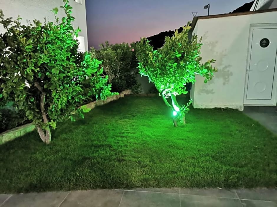 Zervakis Apartments "by Checkin"