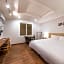 Check Inn Hotel