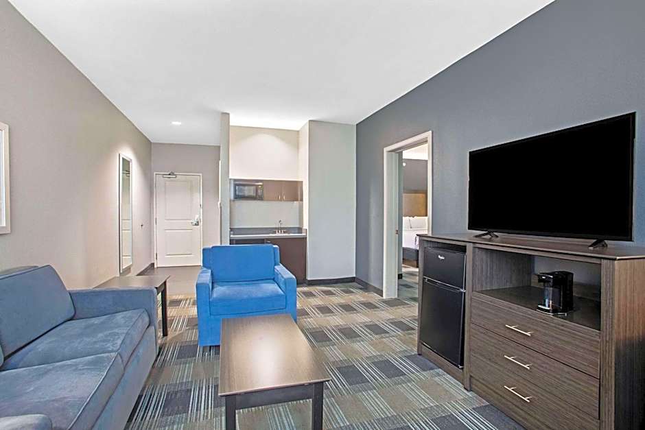 La Quinta by Wyndham Victoria - South