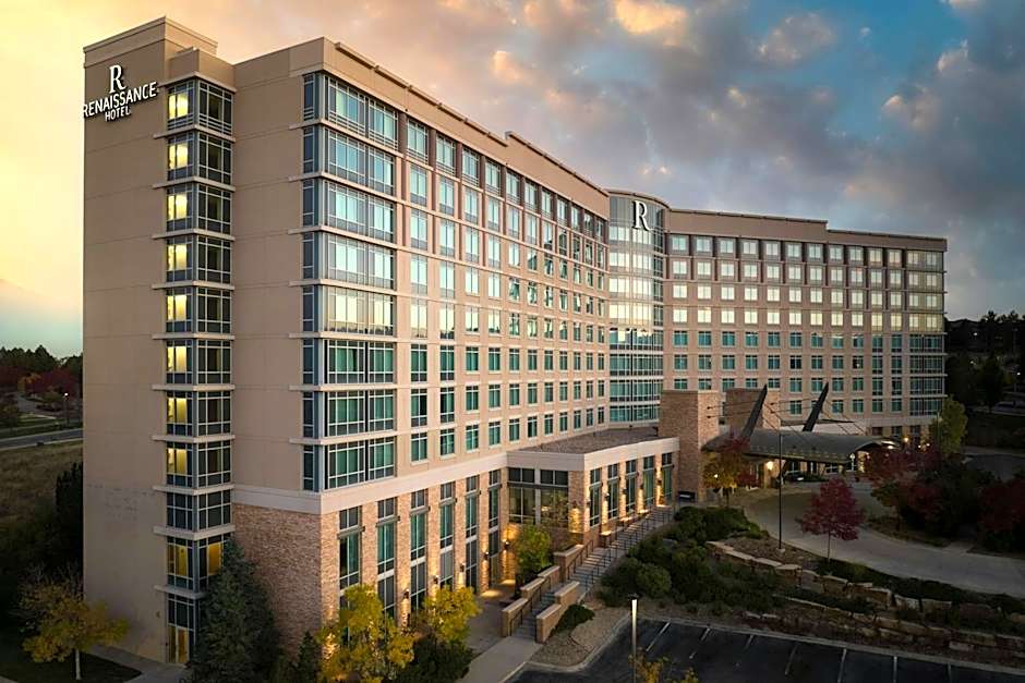 Renaissance by Marriott Boulder Flatiron Hotel