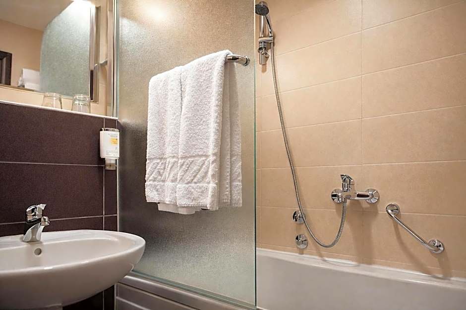 Nobel Inn Hotel