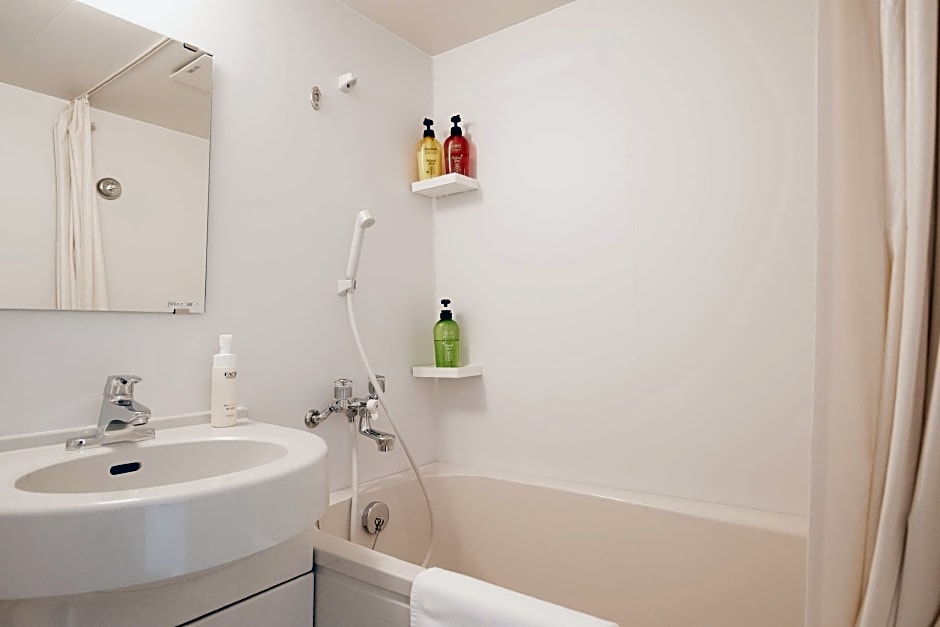 Crown Hotel Okinawa Annex
