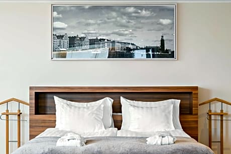 Executive King Suite