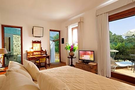 Prestige Suite with Spa Bath