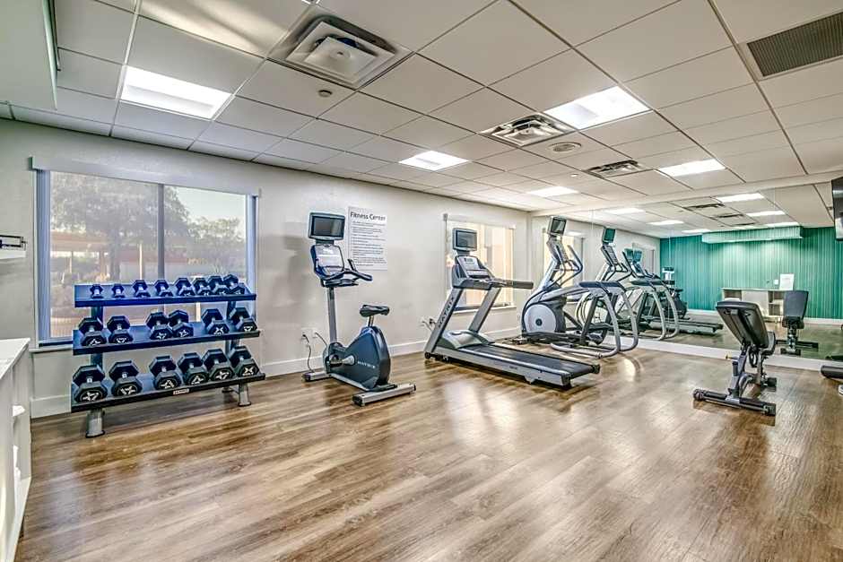 Holiday Inn Express And Suites Longview North By IHG