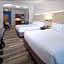 Holiday Inn Express Hotel & Suites Detroit-Utica