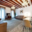 San Teodoro Palace - Luxury Apartments