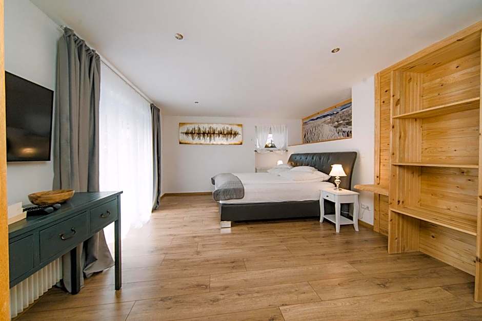 Black Forest Dream Apartments