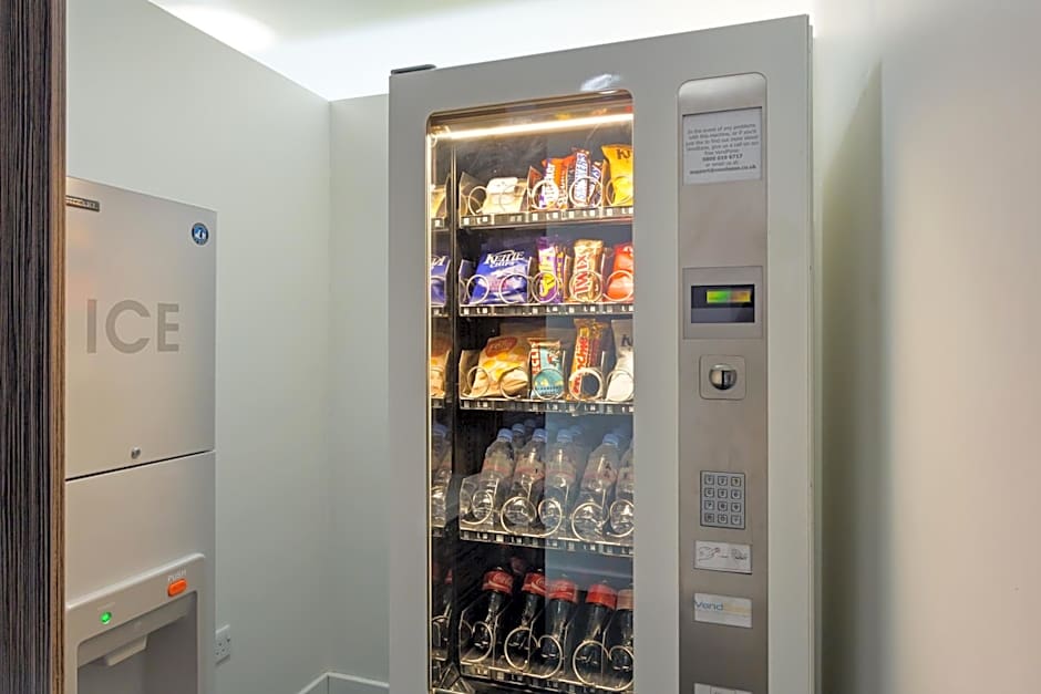 Holiday Inn Express Harlow By IHG