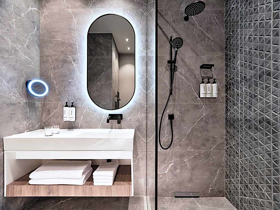 Crowne Plaza Sofia By IHG