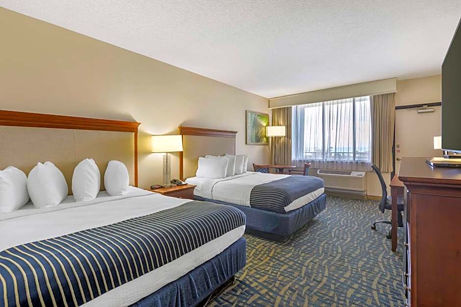 Best Western Ocean Beach Hotel & Suites