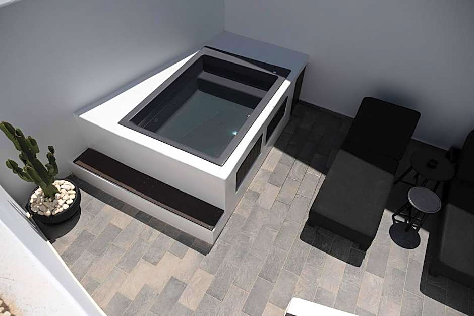 Mazera Boutique Hotel