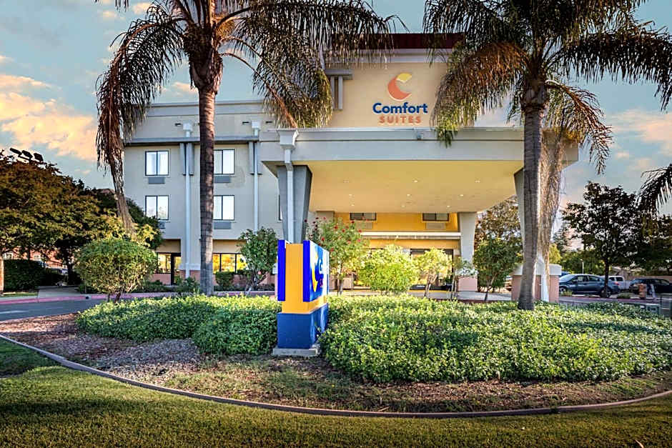 Comfort Suites Vacaville-Napa Valley Area