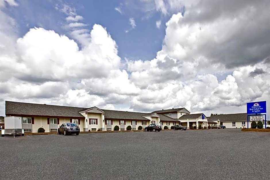 Americas Best Value Inn & Suites Thief River Falls